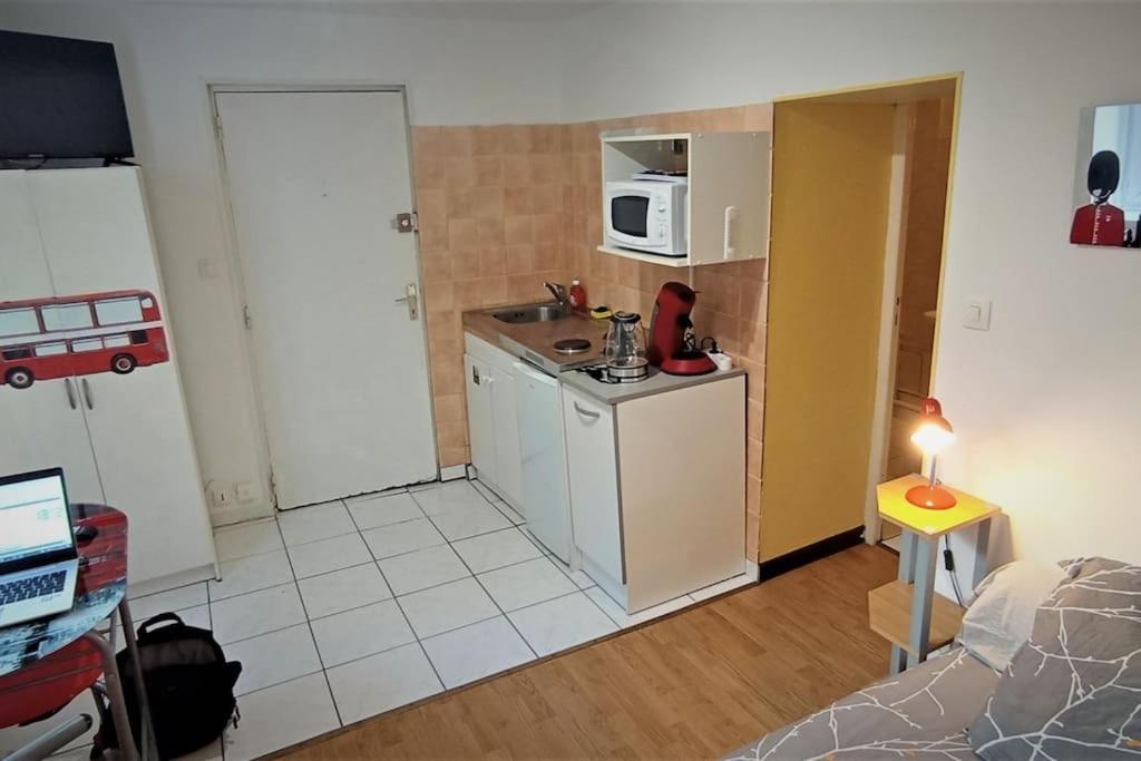 Appartement Au Calme Avec Wifi ลิมอจส์ ภายนอก รูปภาพ